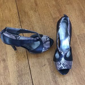 BCBGeneration stiletto black snakeskin heels